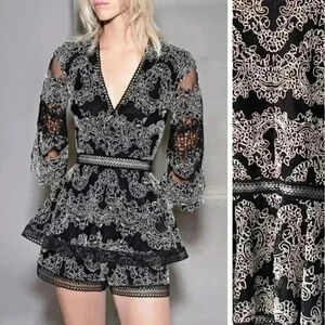 NWT Alexis Cecilia Blouse Black White Floral Lace